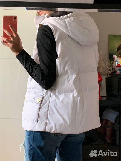 Жилетка пуховая женская р. 44