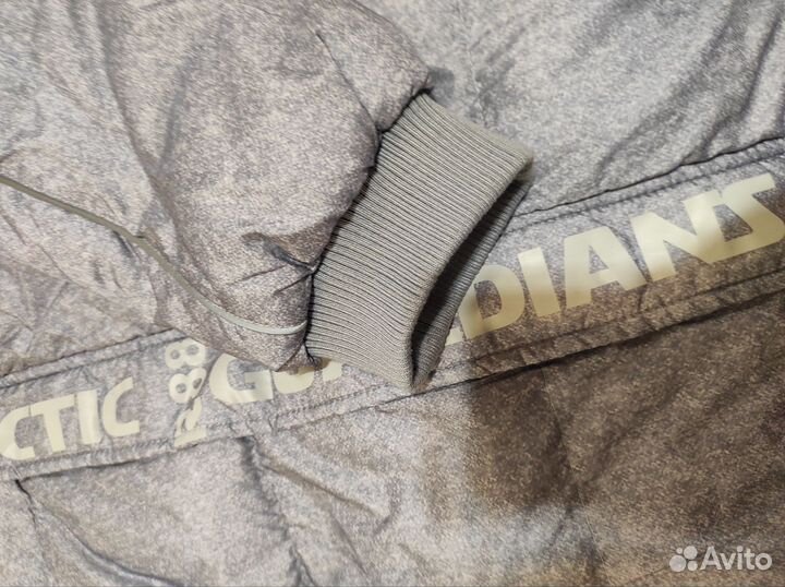 Демисезонная куртка pelican