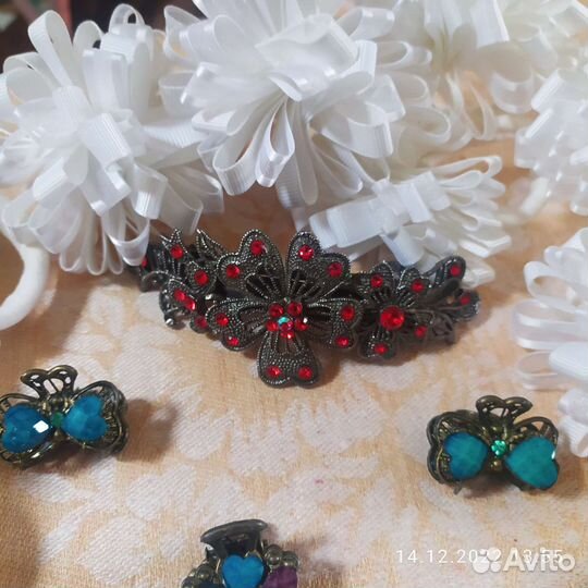 Заколка для волос