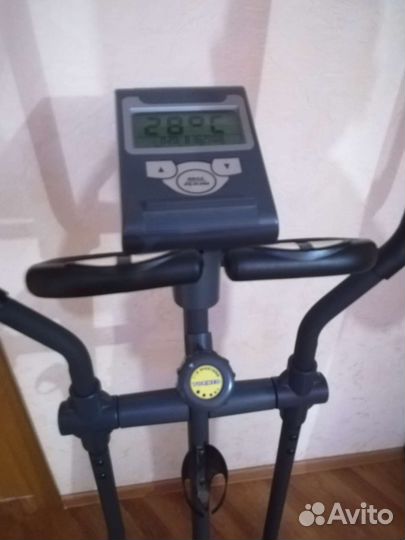 Эллиптический тренажер torneo C-310M Festa