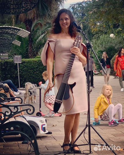 Обучение игре на гитаре / онлайн