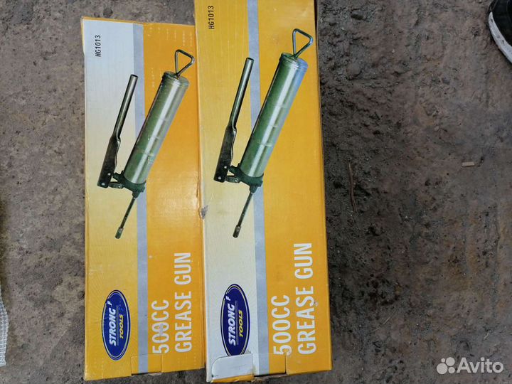 Шприц для смазки рычажно-плунжерный