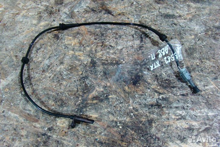 Nissan X-Trail T31 Датчик ABS передний