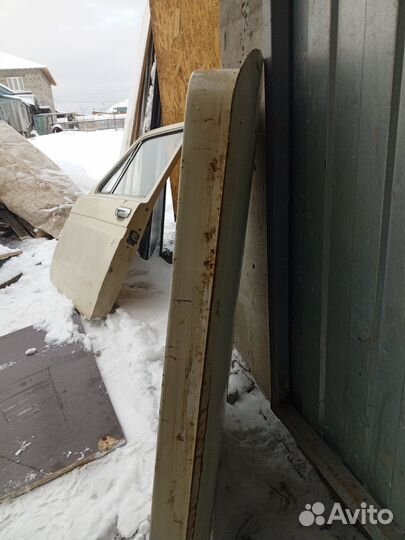 Дверь На ниву 2121