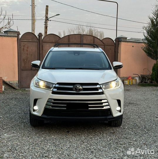 Toyota Highlander 2.0 AT, 2021, 38 921 км