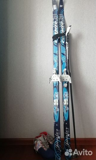 Беговые лыжи