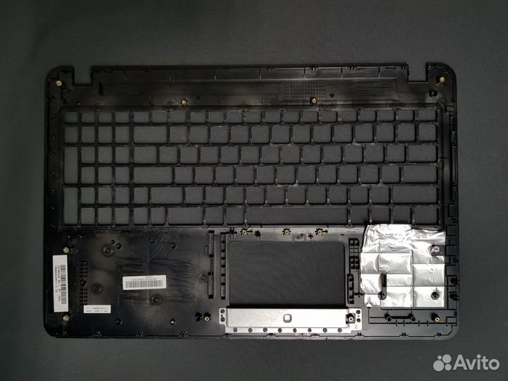 Ноутбук Asus R540B на запчасти