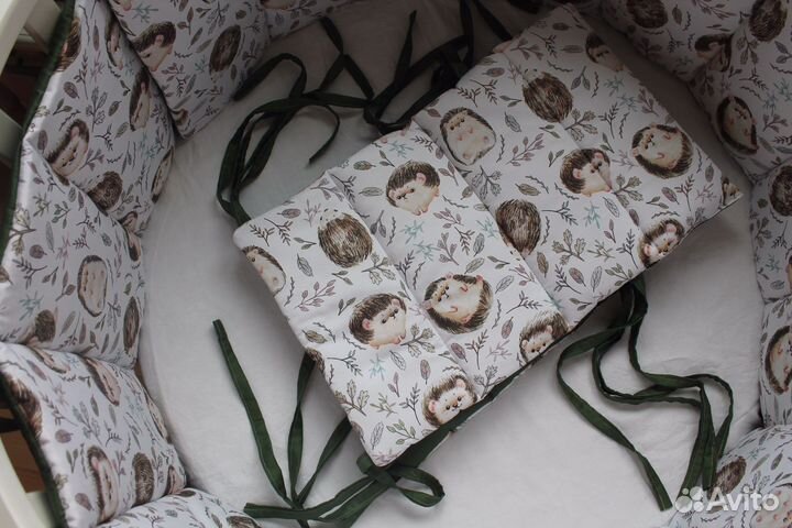 Бортики в овальную кроватку