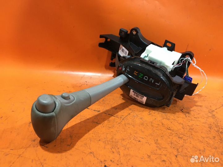 Ручка кпп Toyota Platz NCP12