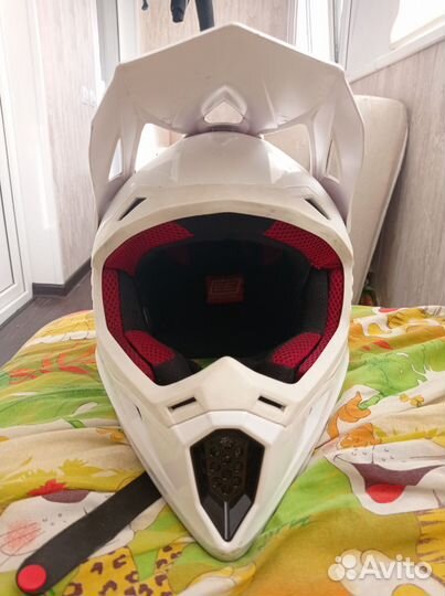 Шлем кроссовый бу