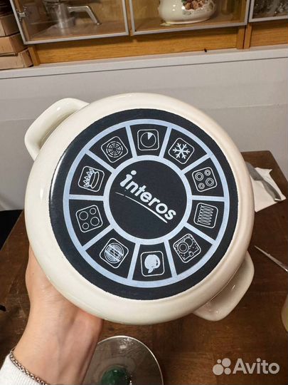 Кастрюля эмалированная