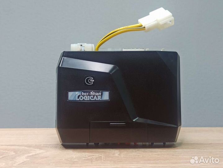Блок управления Scher-Khan Logicar 4i. Оригинал