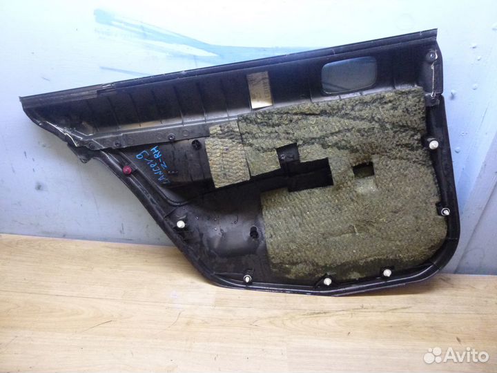 Обшивка двери задней правой Mitsubishi Lancer 9