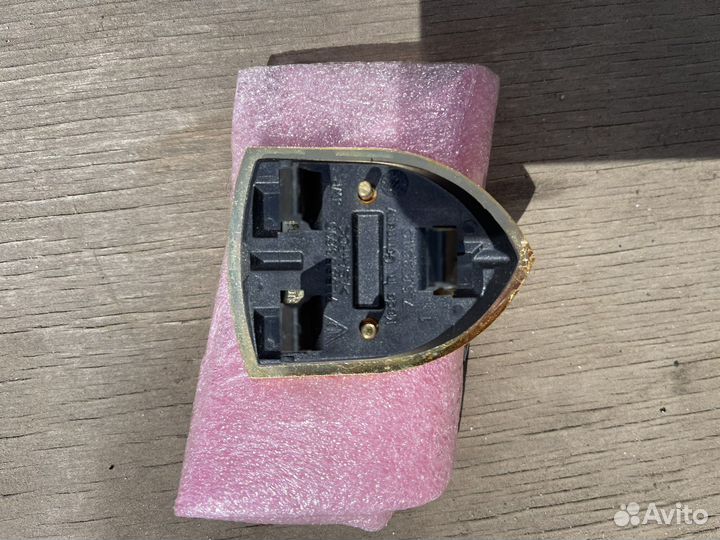 Porsche cayenne 957 эмблема