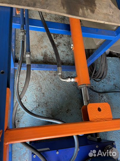 Иготовление стенда для ремонта гидроцилиндров