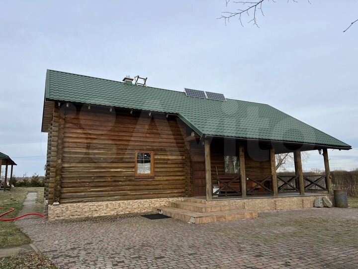 Дом 168 м² на участке 12 сот.