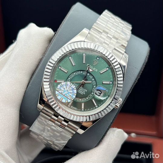 Часы Rolex Sky Dweller