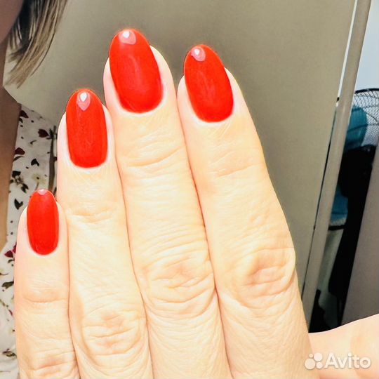 Модель на маникюр, педикюр