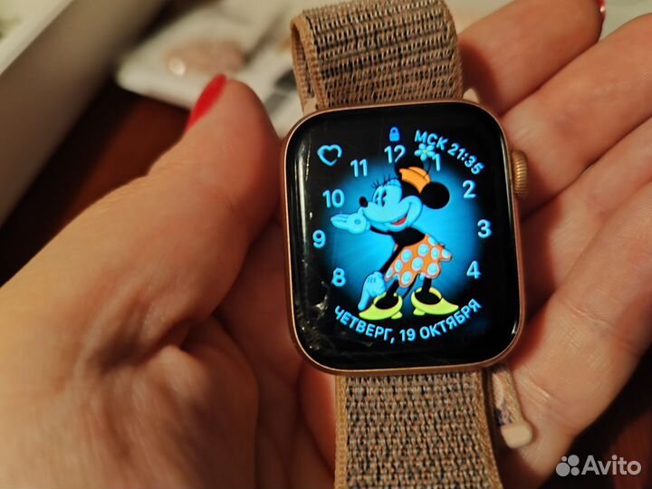 Часы apple watch 4 40 mm