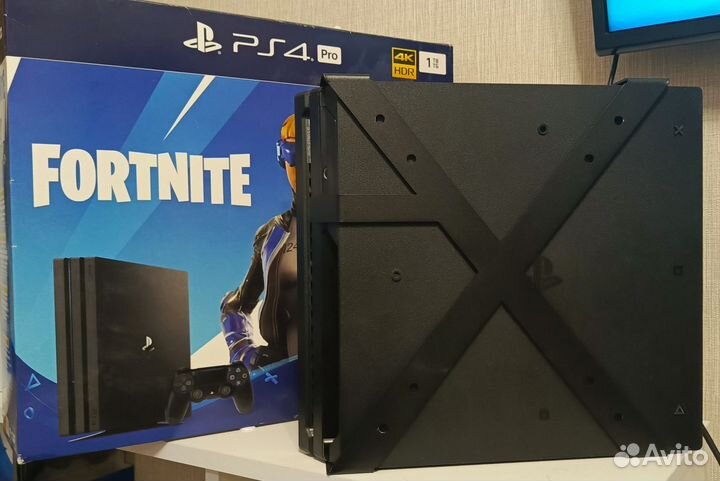 Sony PS4 PRO CUH-7208B