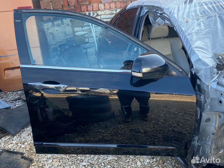 Honda Accord 8 дверь передняя правая