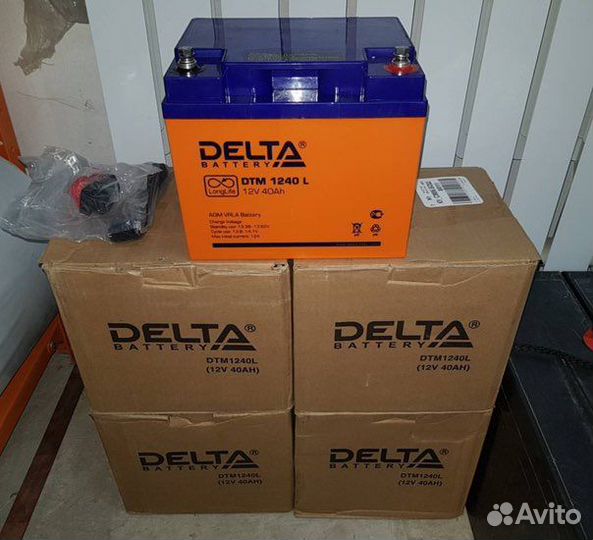Аккумуляторная батарея delta DTM 1240L 12В 40 А/ч
