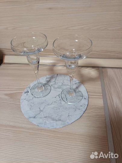 Стеклянные подсвечники