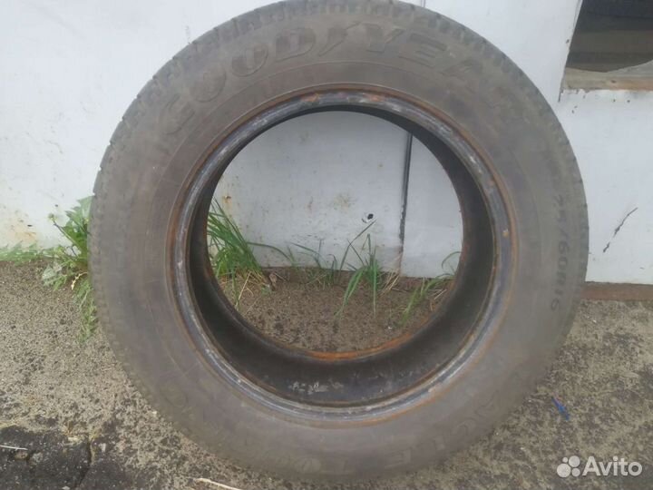 Goodyear Eagle Touring 225/60 R16