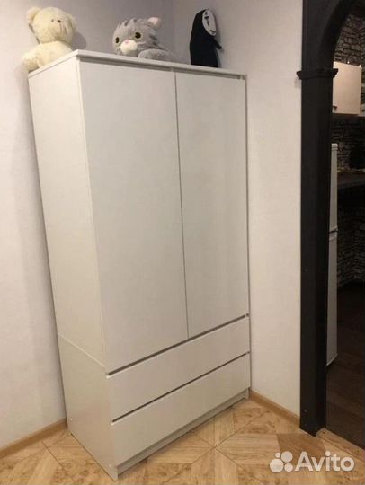 Шкаф IKEA белый