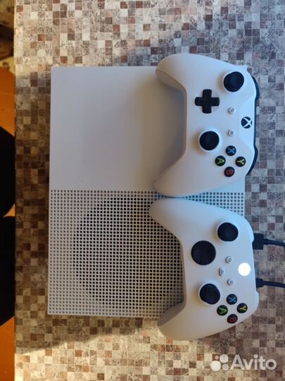 Xbox One s 1tb