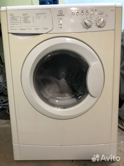 Стиральная машина indesit