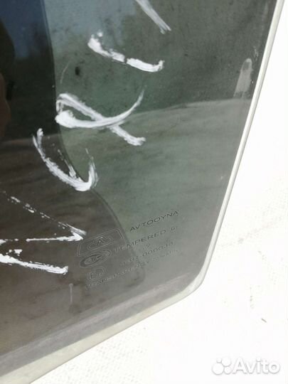 Стекло двери задней левой Daewoo Nexia