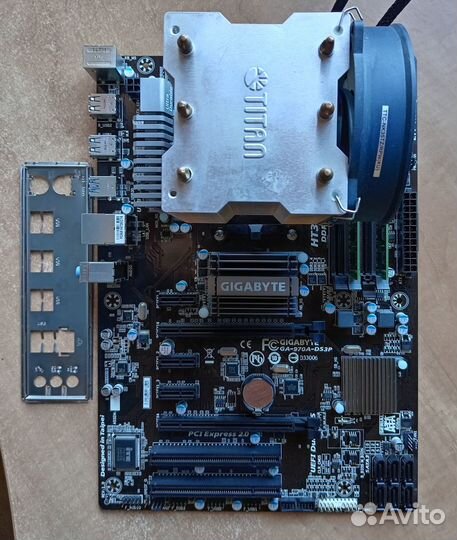 AMD FX-8120/Titan/Gigabyte GA-970A/DDR3 16Gb