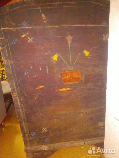 Сундук старинный большой