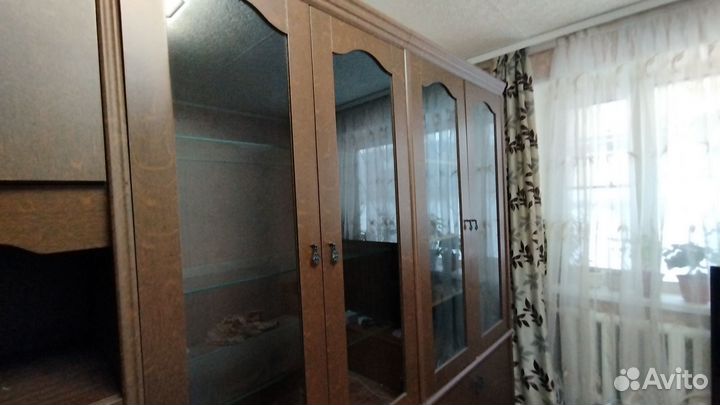 Стенка в гостиную