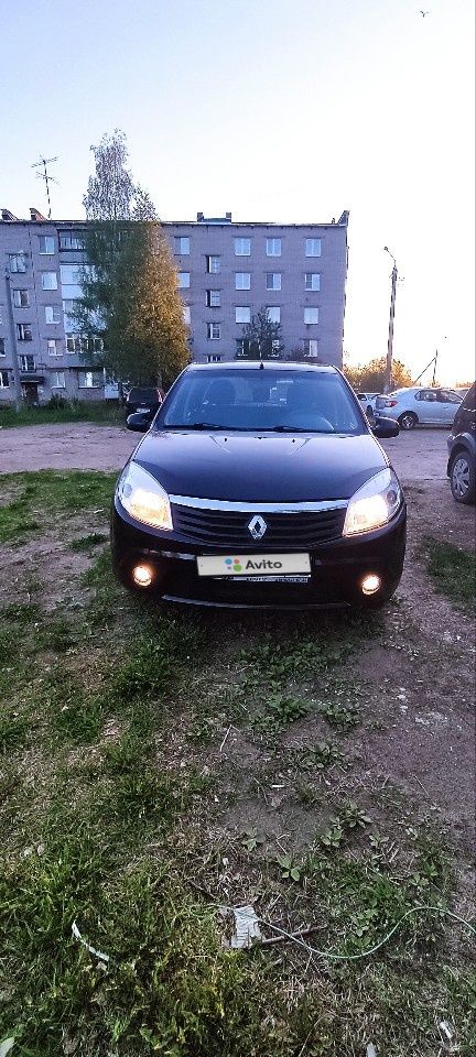 Renault Sandero: фото владельца