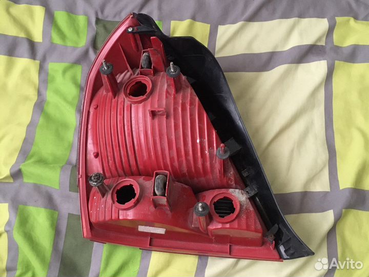 Задний фонарь hyundai elantra 3