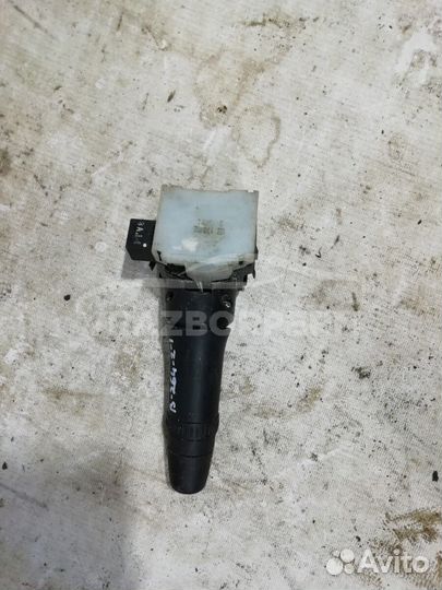 Переключатель поворотов подрулевой Mitsubishi Lanc