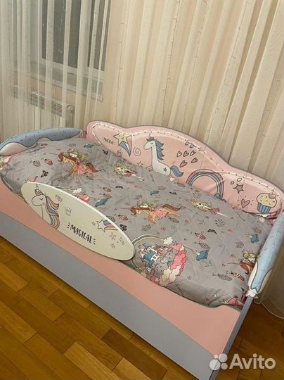 Кровать-диван Mia