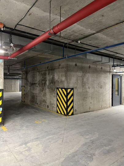 Машиноместо, 13 м²