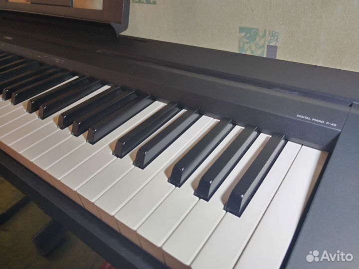 Цифровое фортепиано в аренду