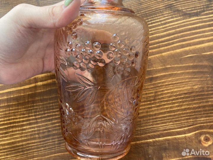 Графин виноград