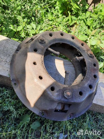 Продам корзину сцепления (фередо) газ -53