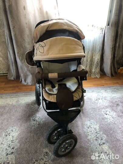 Прогулочная коляска capella