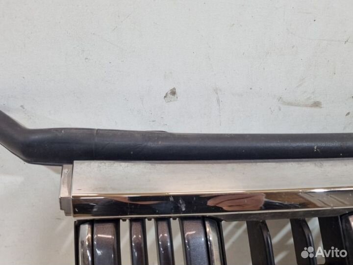 Решетка радиатора Toyota Land Cruiser Prado 150