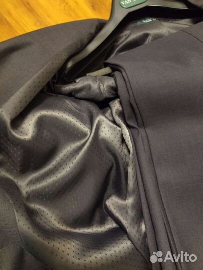 Школьный костюм серый полнотный 164