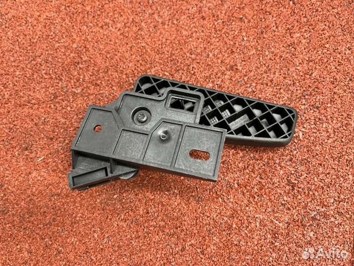 Ручка открывания капота Skoda Kodiaq NS7 2016-2021