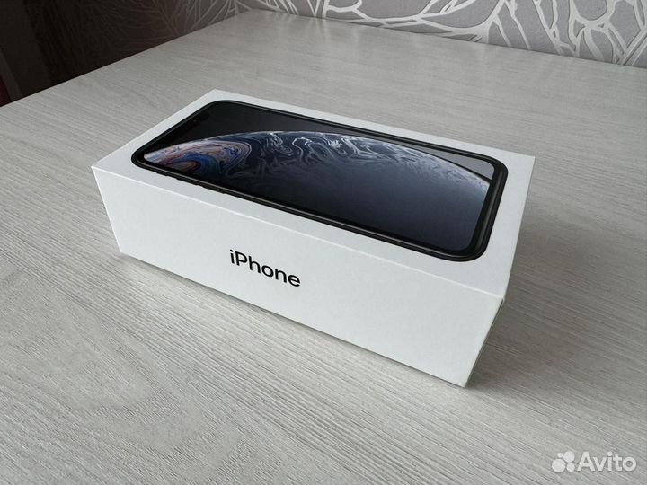 iPhone Xr, 64 ГБ