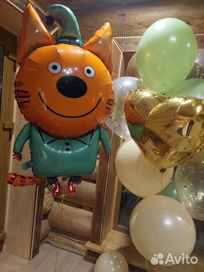 Композиция из шаров 3 кота