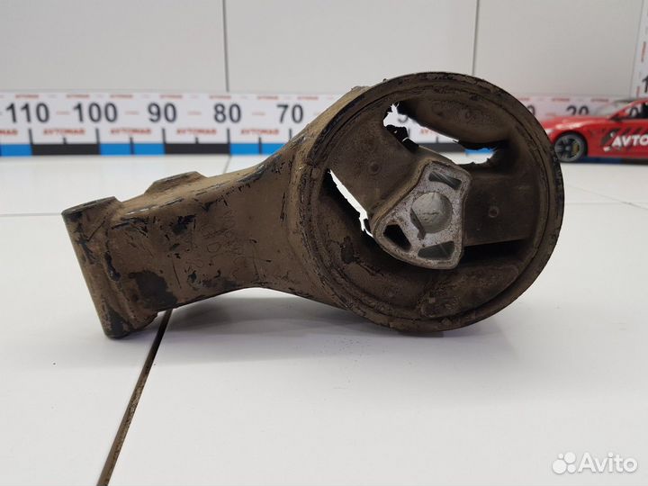 Опора двигателя задняя